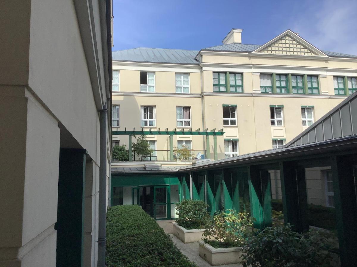 Immodely & La Magie De Disney Serris Zewnętrze zdjęcie
